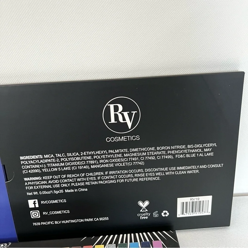 Lot 5 pieces Beauty Creations Aurora RV Cosmetics Palette W7 Okalan Kleancolor